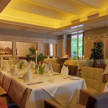 Hotel Moselschloesschen & 4*
