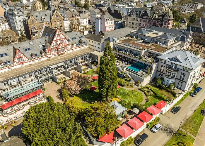 Moselschloesschen & 4* ترابن ترارباخ
